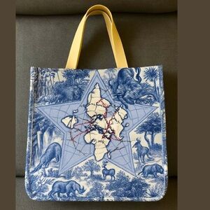 Dior Around the World Exclusive Beach Pool Tote Large Paper Straw Authentic